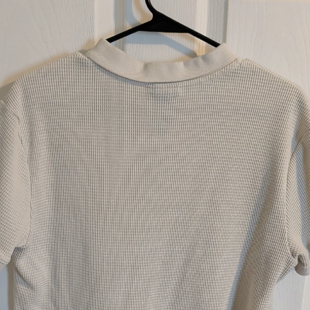 H&M Men's Beige Polo Shirt - Picture 6 of 7